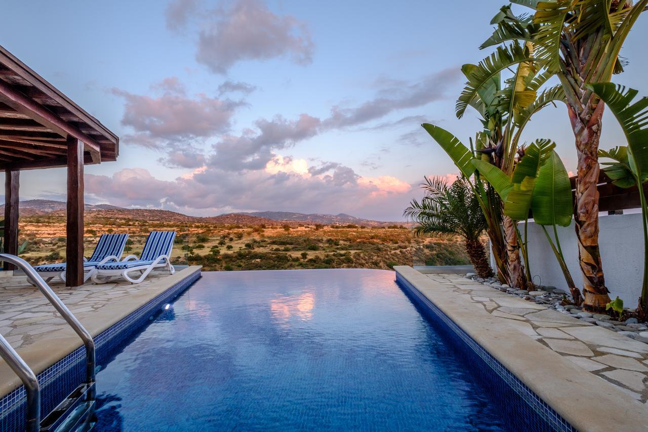 Villa Thea Peyia