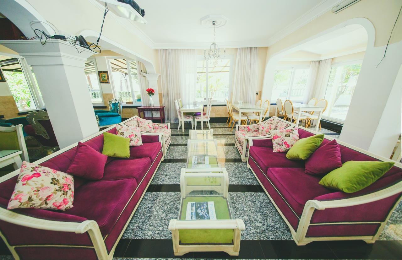 Pine Bay Boutique & Cakistes Restaurant Hotel 3*