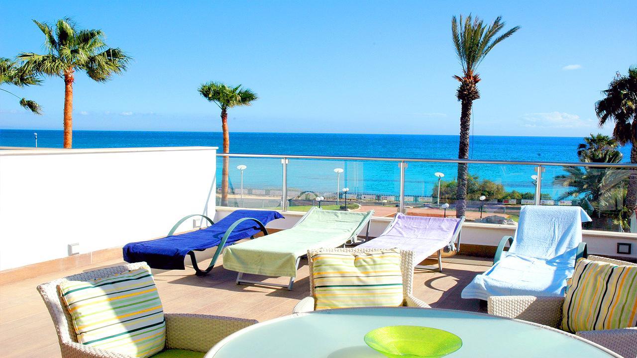 Apartment Pallinion Beachfront