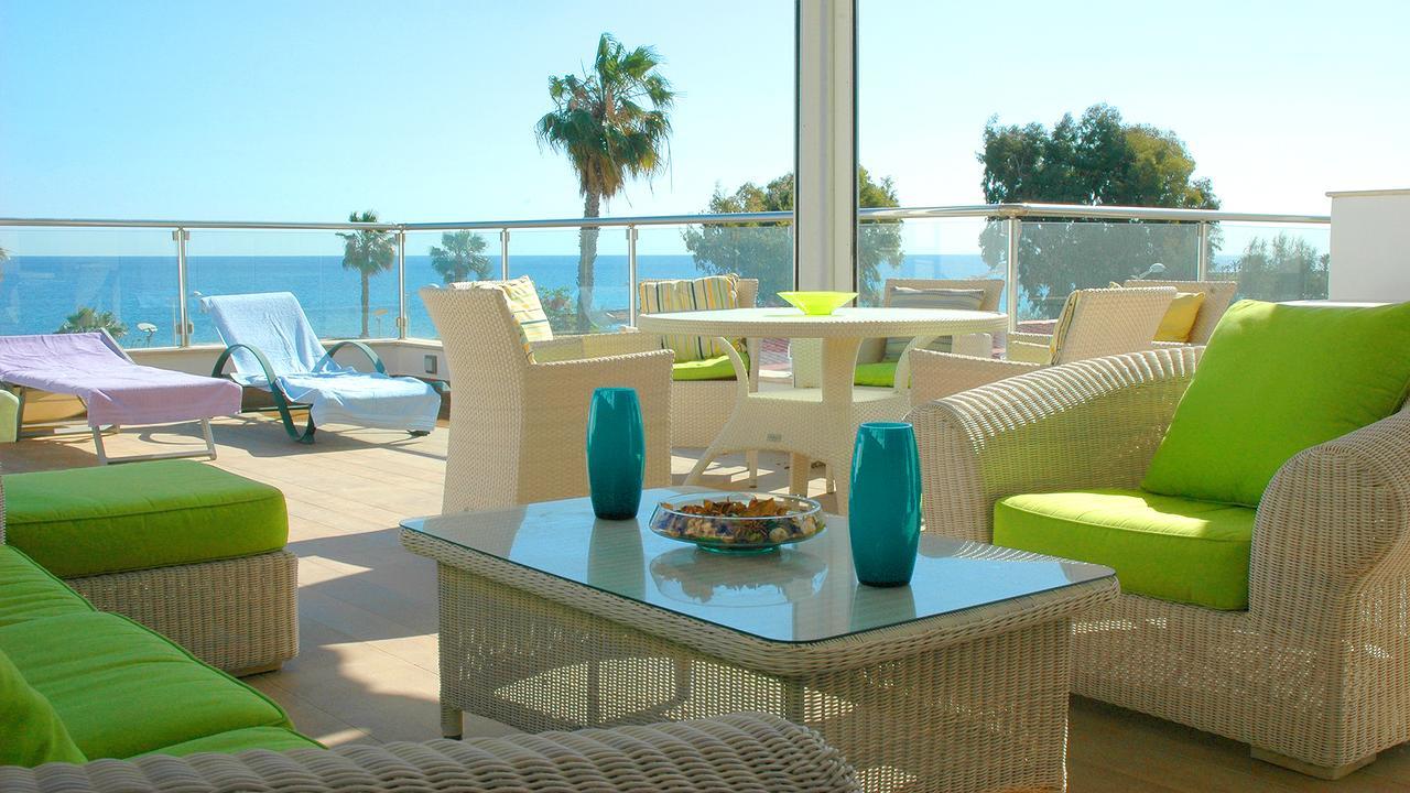 Apartment Pallinion Beachfront