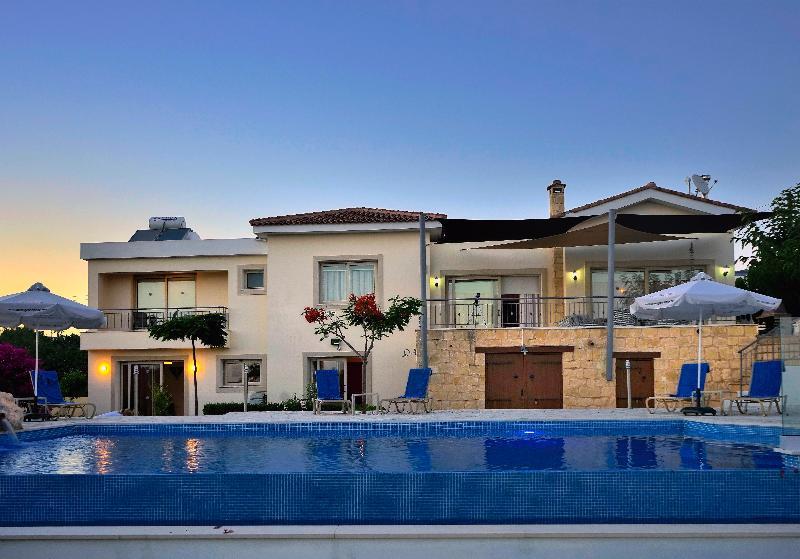 Villa Dionysos *