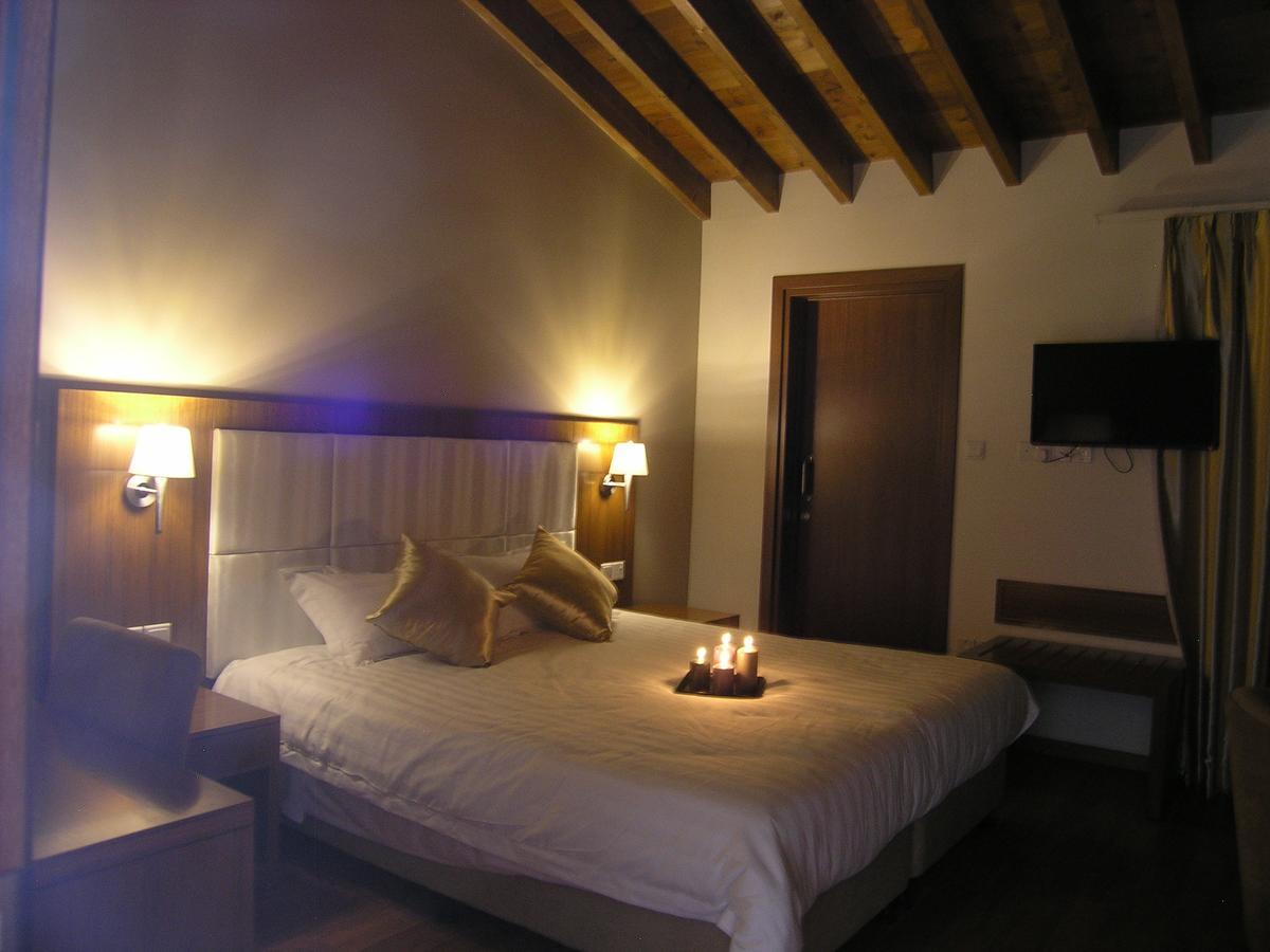 Livadia Hotel Kyperounda
