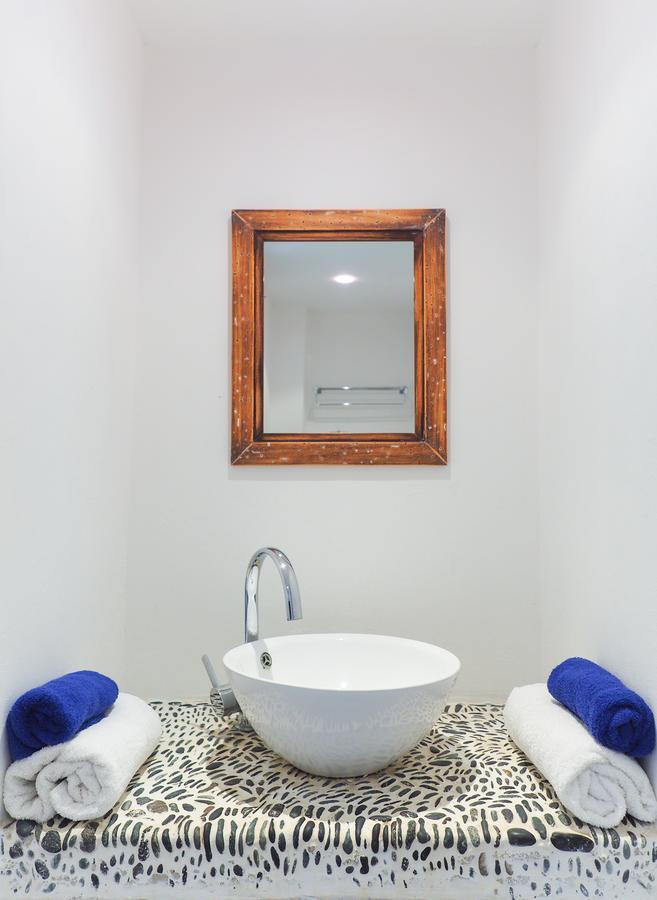 Vasilikos House Aparthotel