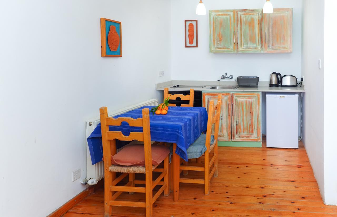 Aparthotel Vasilikos House Tochni