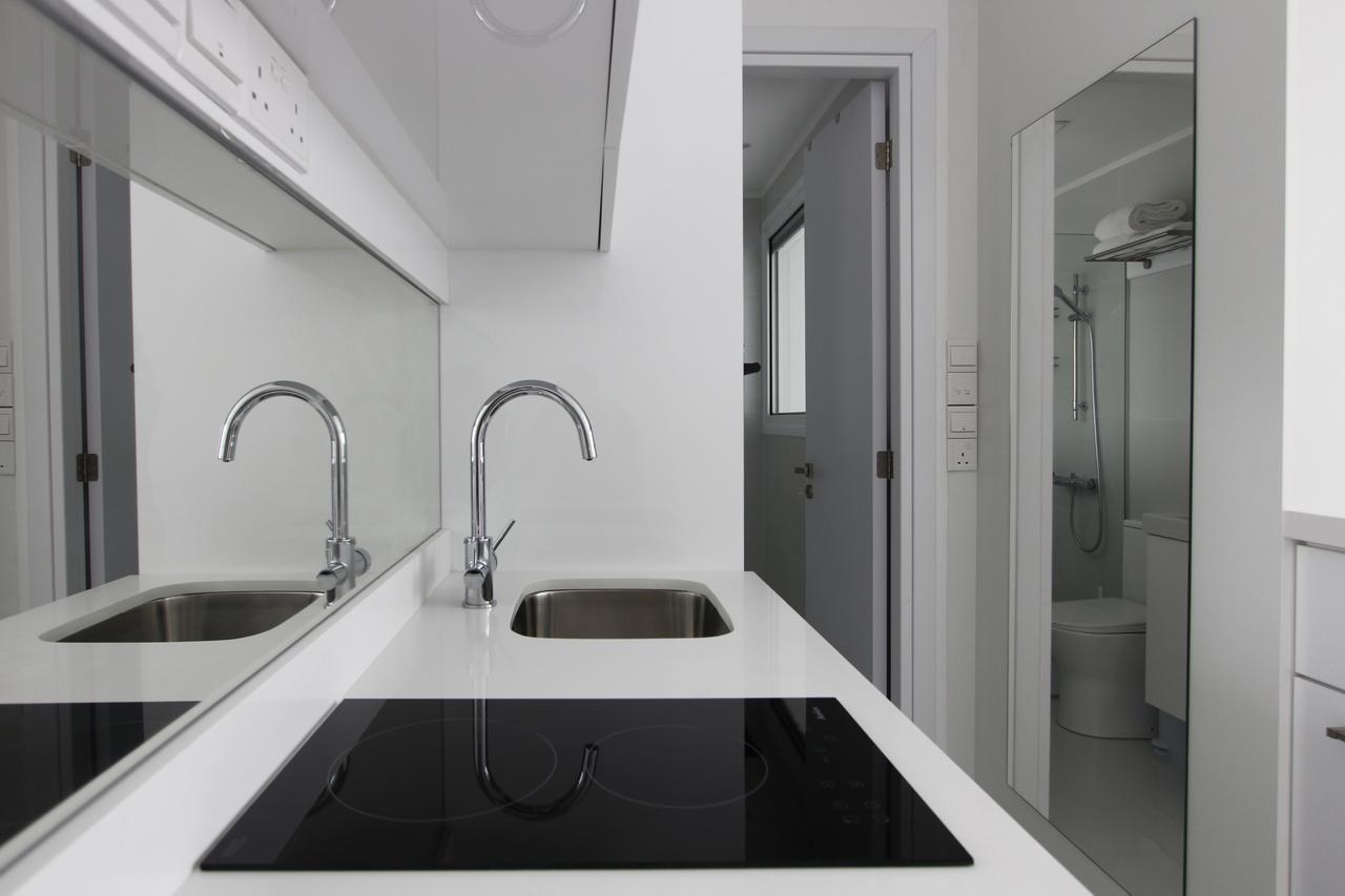 The White Pearl - Front Centre With Sea View. Apartment *