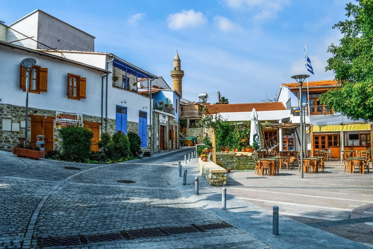 Country house Square - With Pool 3 Minutes Walk