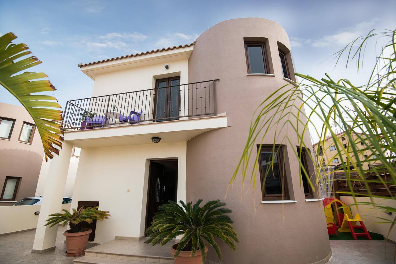 Luxury Villa Regina Protaras