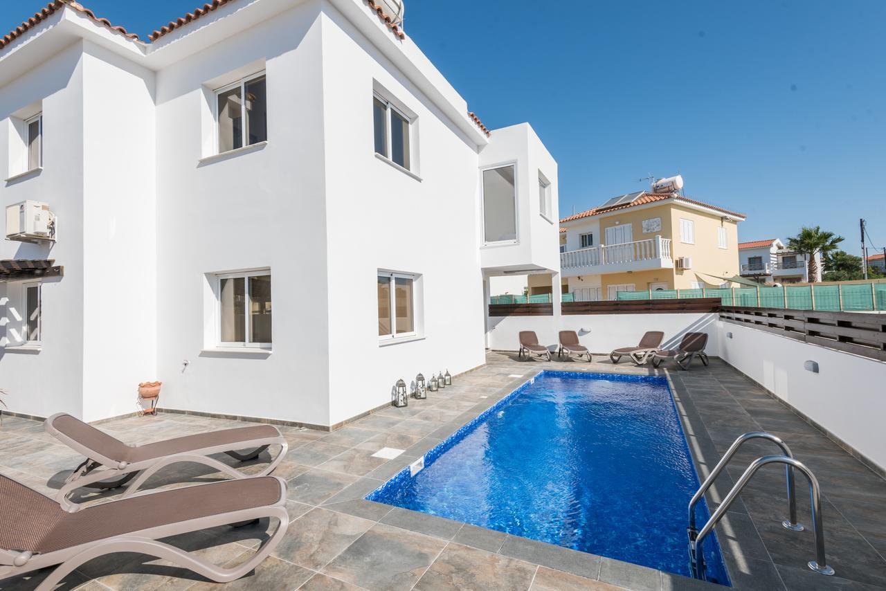 Valmare * Agia Napa