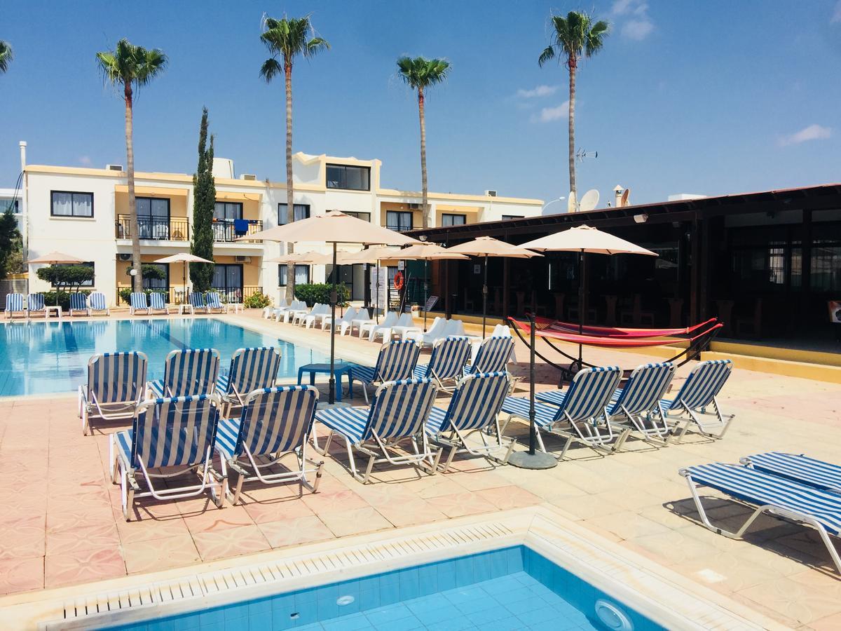 Carina Agia Napa