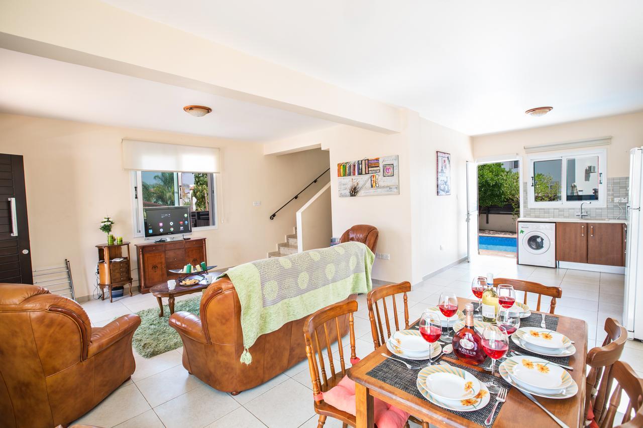 Villa Orestiada Villas Protaras