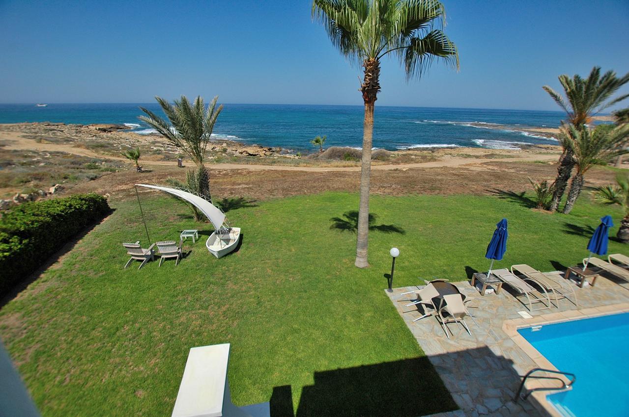 Kymmates Front Villa