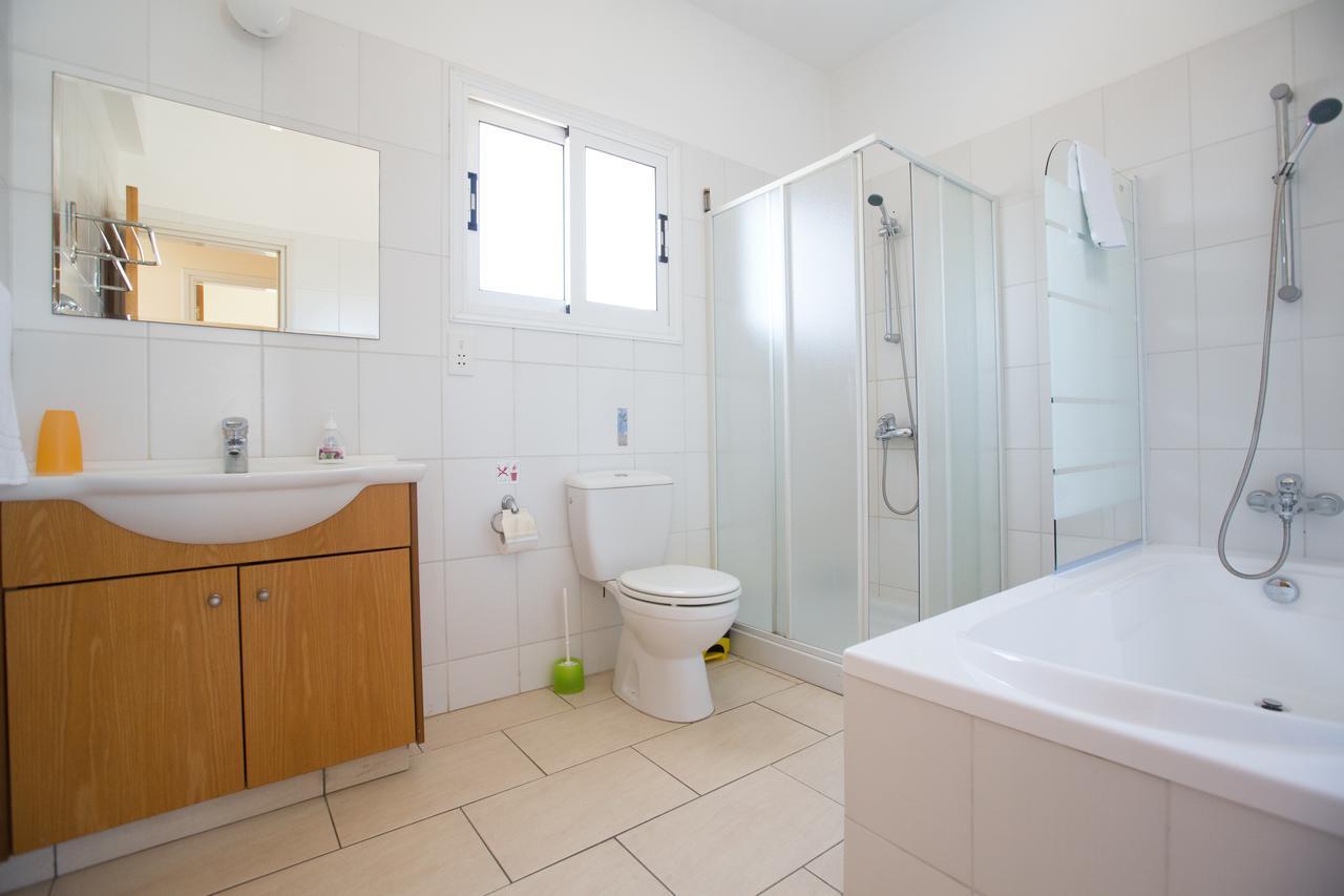 Villa Nadelle 5 Ayia Napa