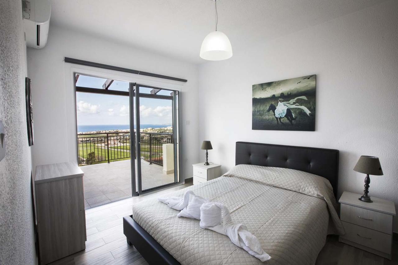 Diamond Townhouse 17 *