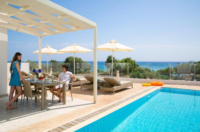 Louis Althea Hotel