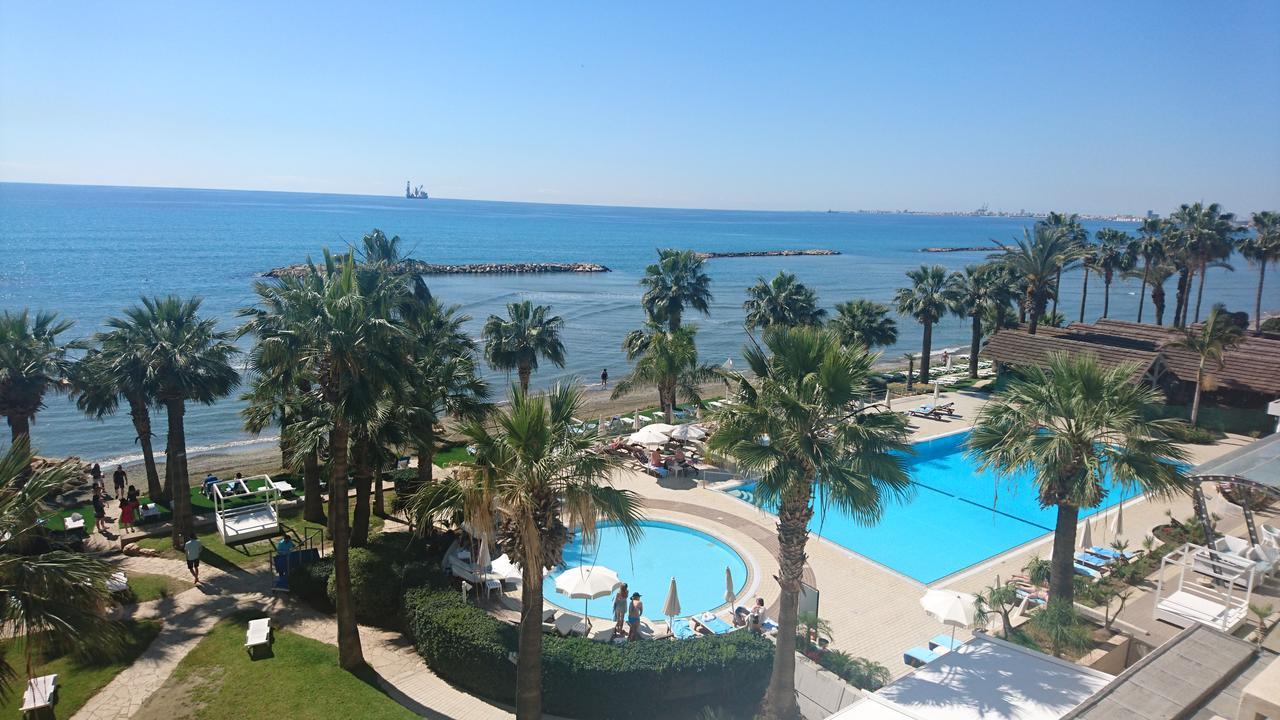 Palm & 4* Larnaca