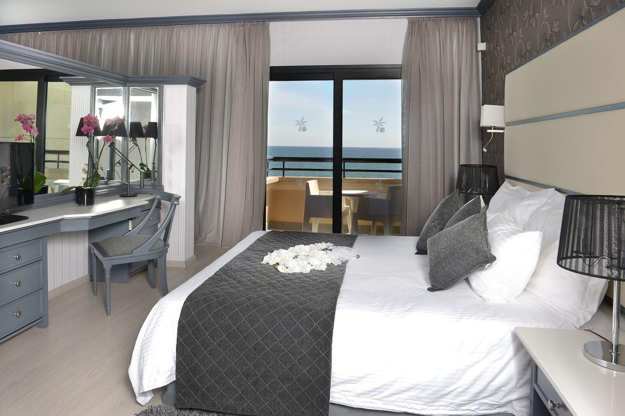 Palm & Resort 4*