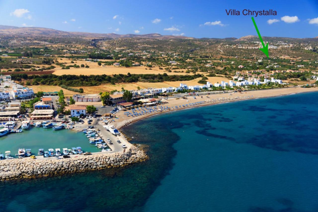 Chrystalla
