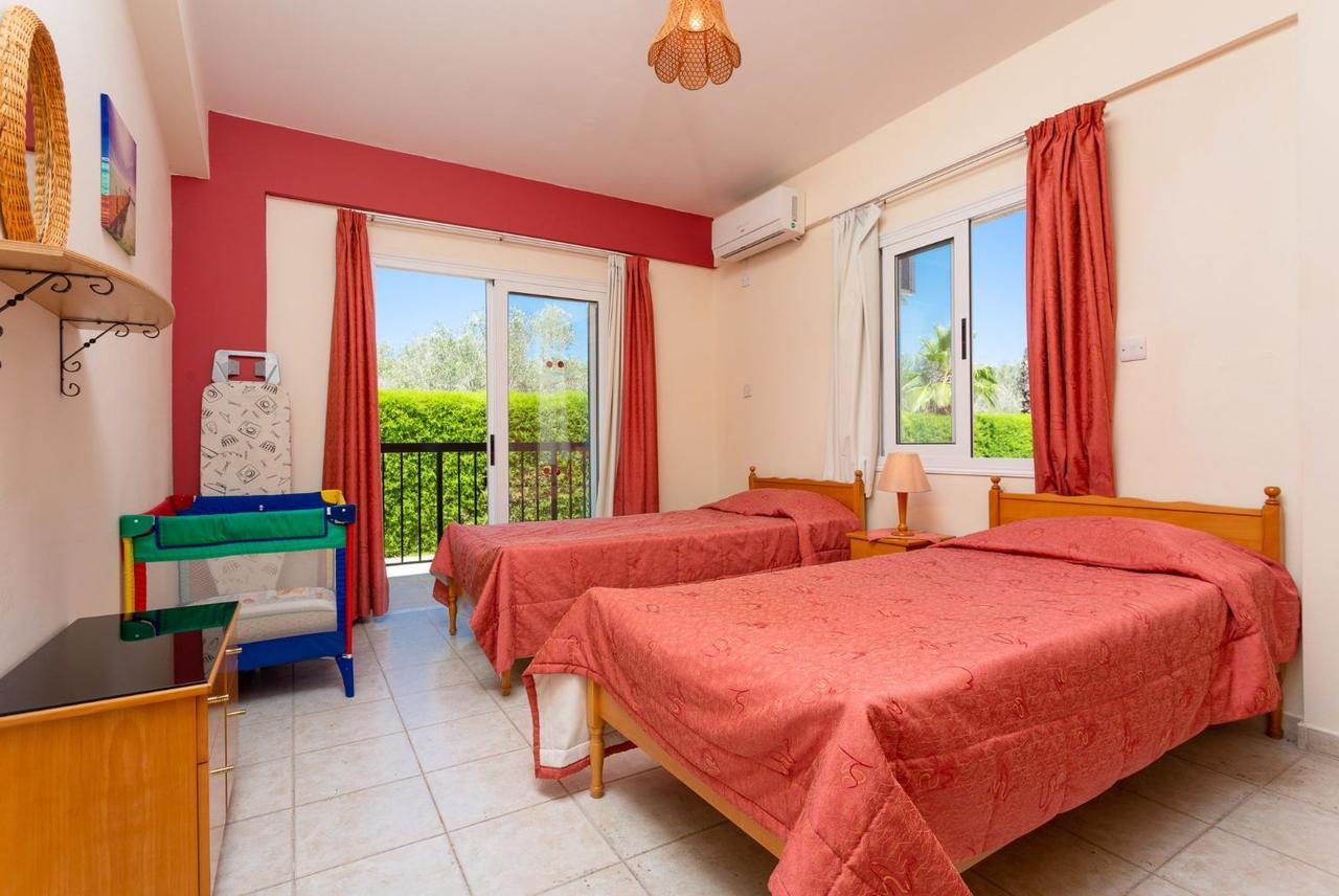Chrystalla Villa