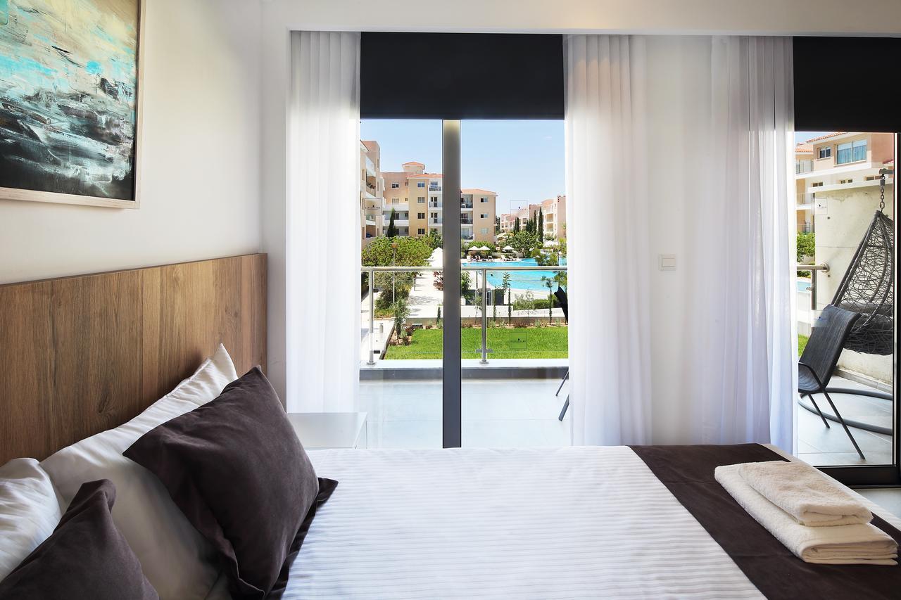 Elysia Park Aparthotel