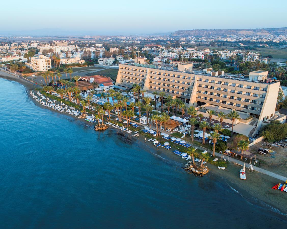 Resort Palm & 4*