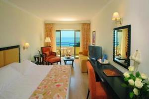 Elias Beach 4* Limassol