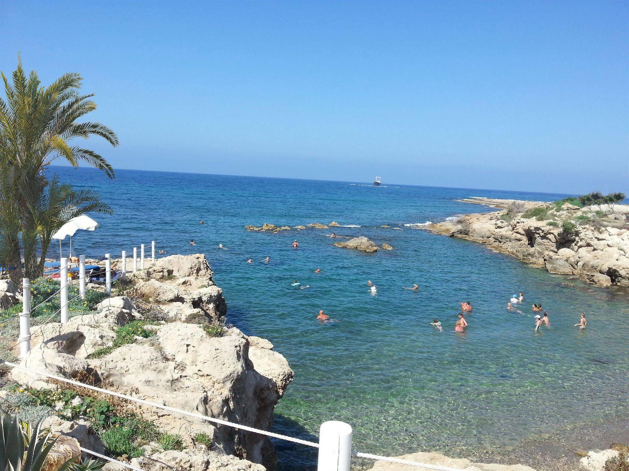 Hotel Akti & Village Klorakas