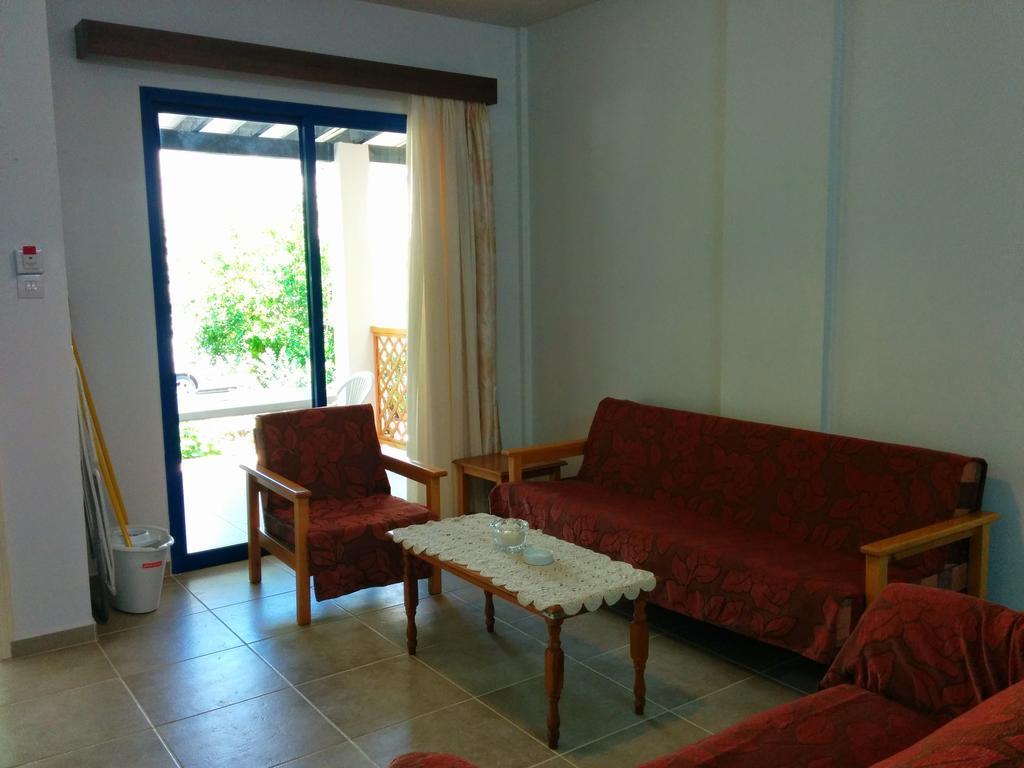Aparthotel Zoe's Court