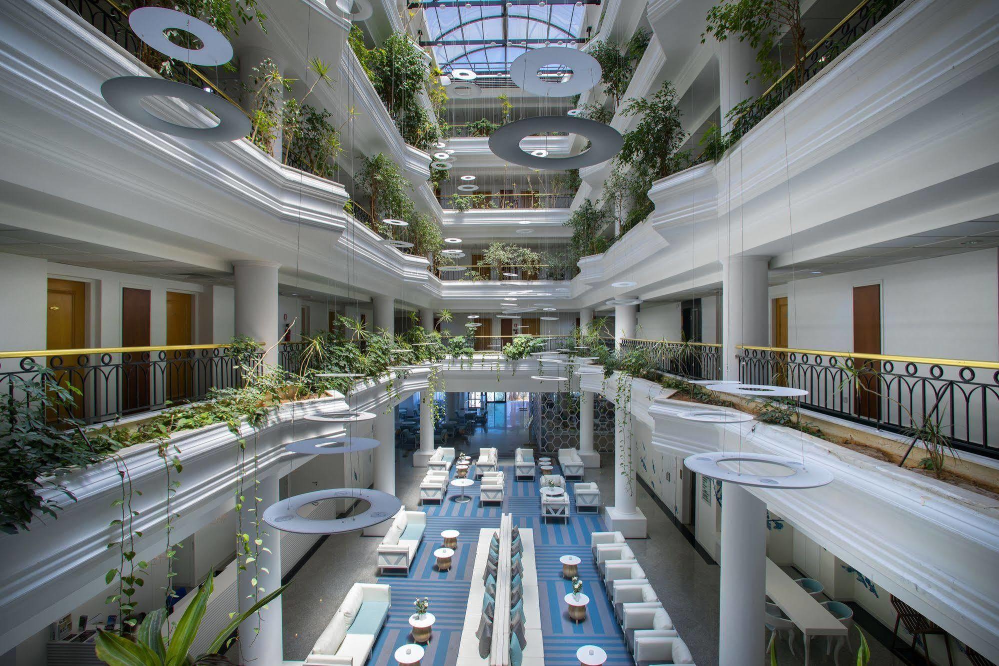 Anastasia Splash Residences