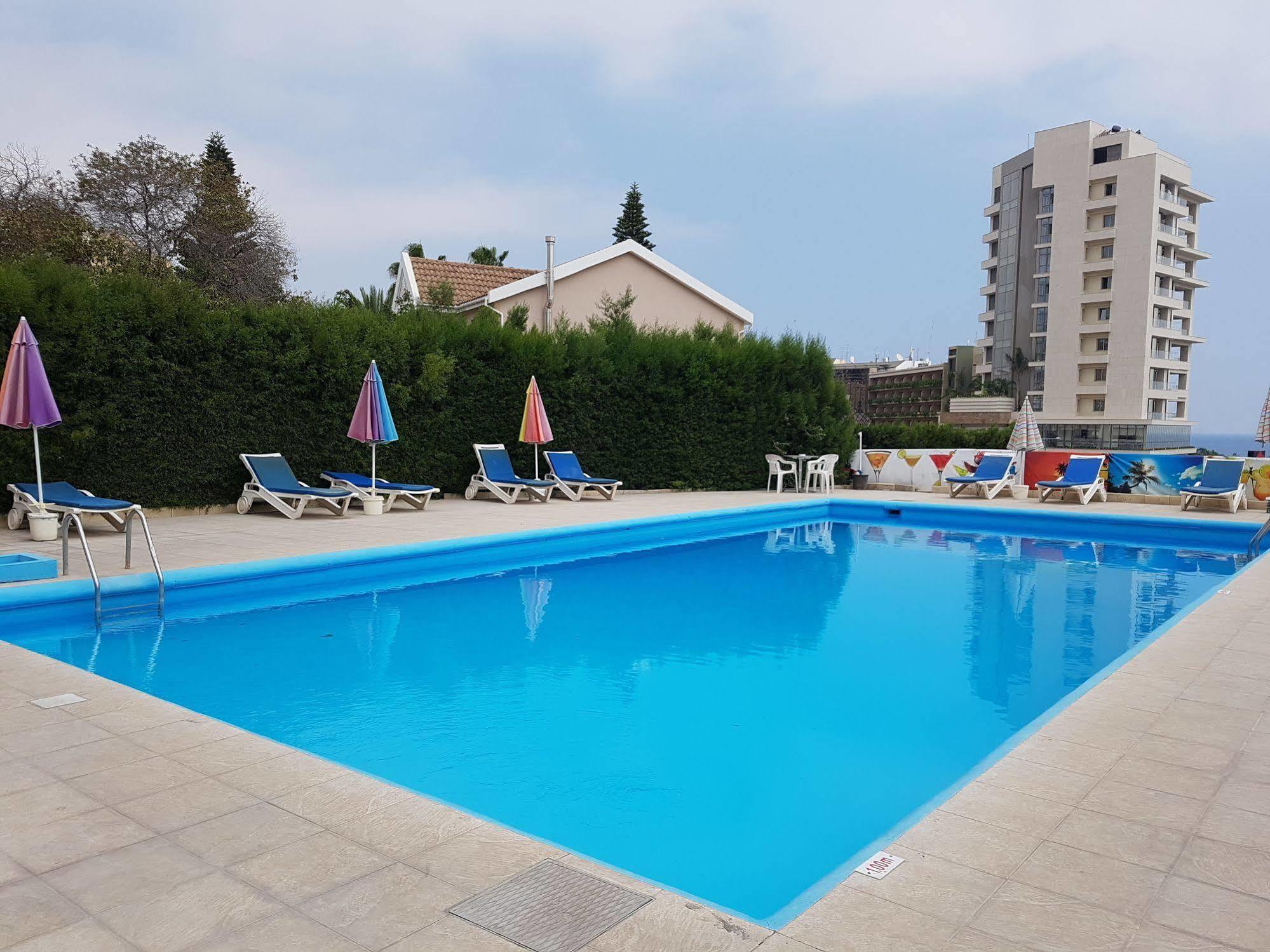 Aparthotel Polyxeni