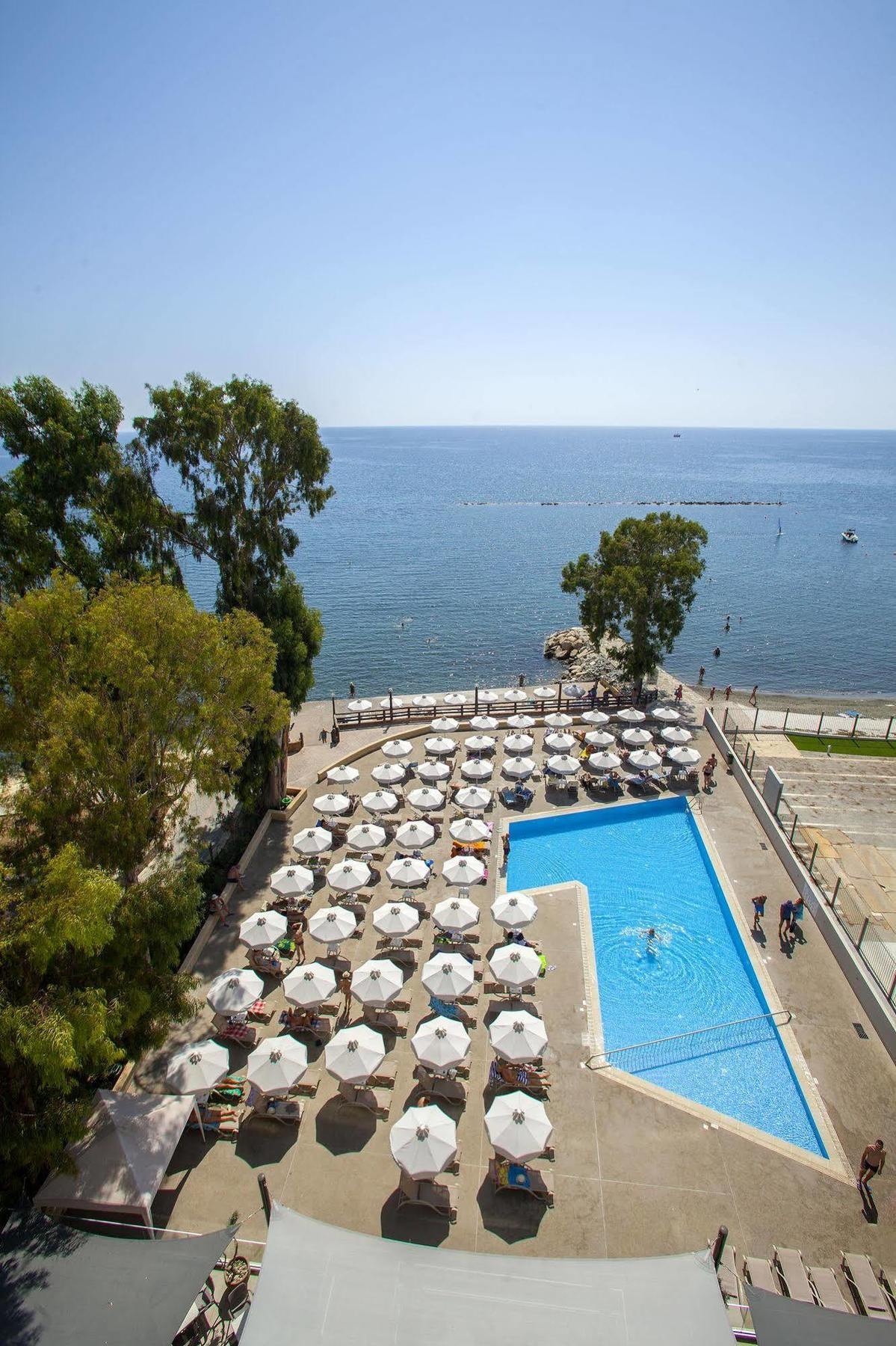 Harmony Bay 3* Limassol