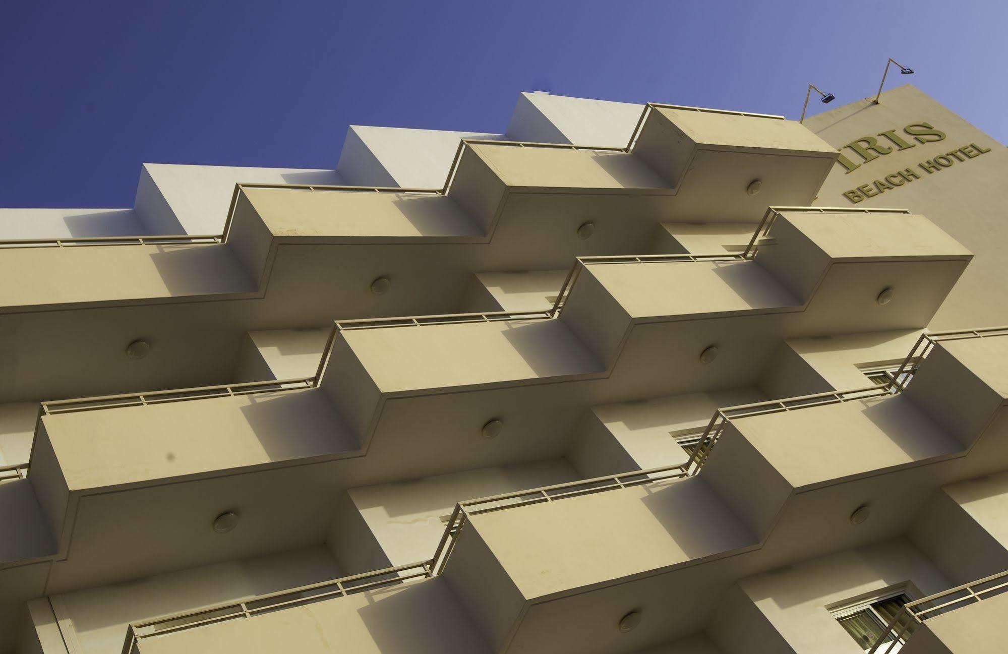Hotel Iris