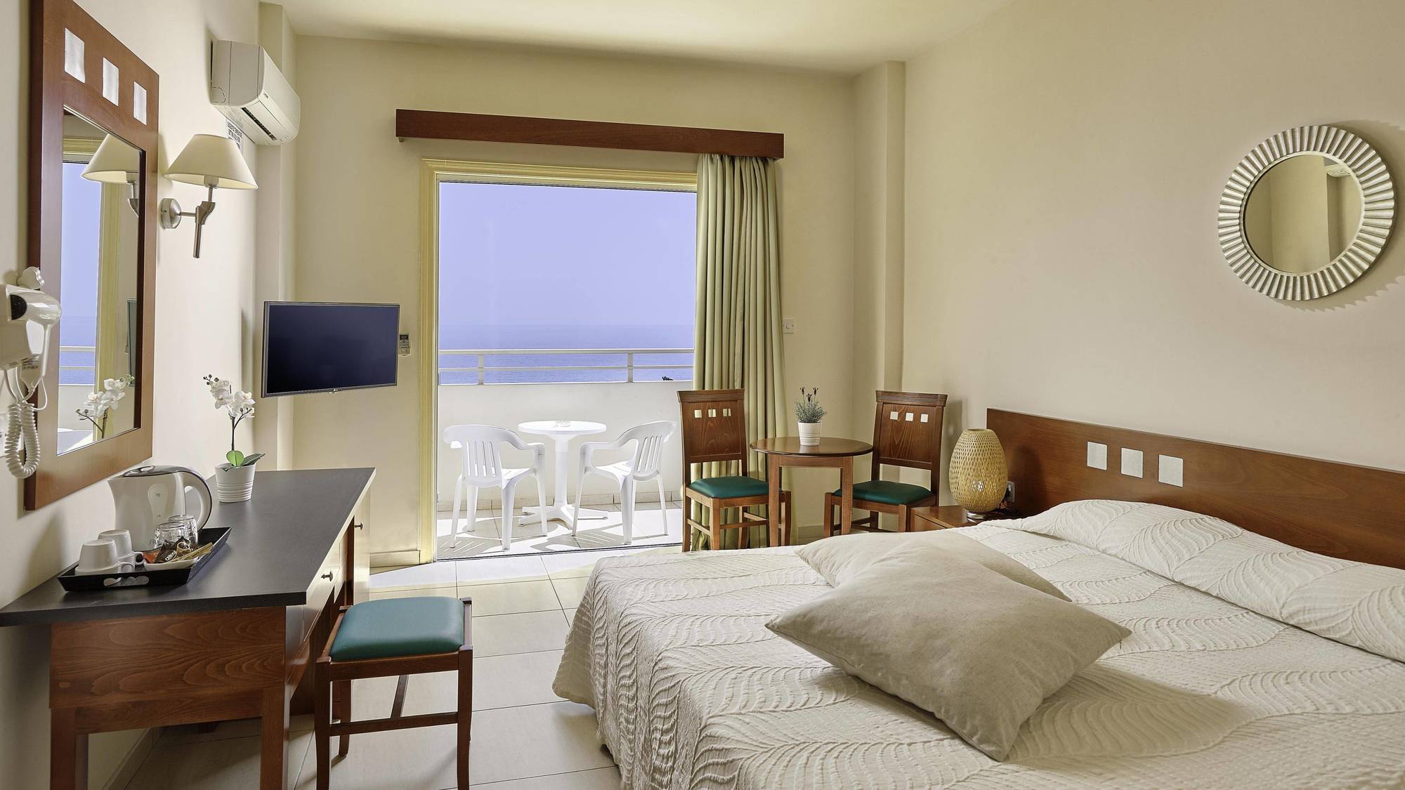 Hotel Iris 3*