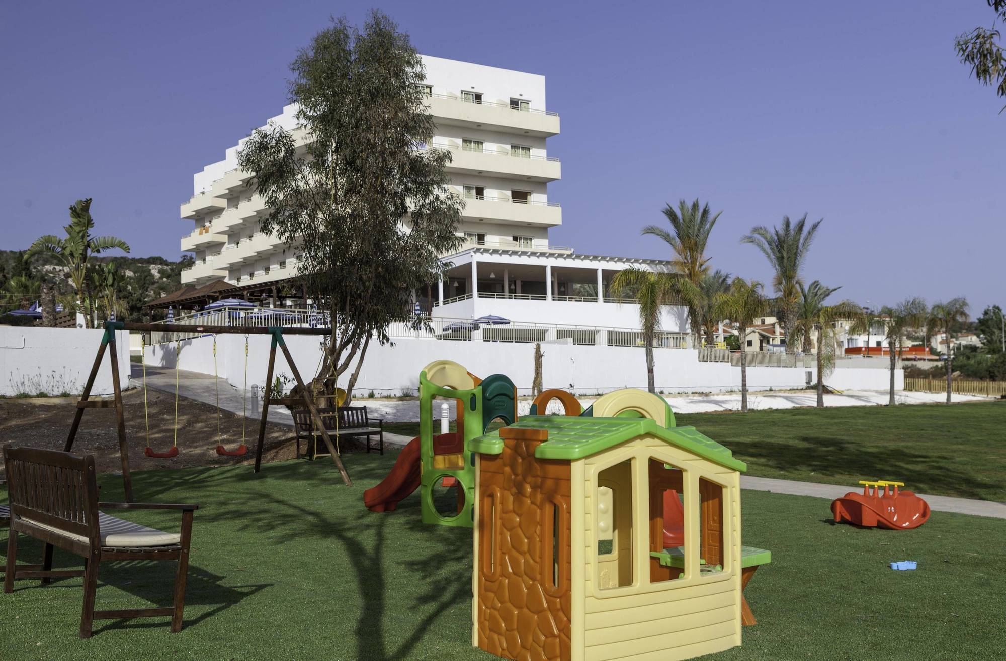 Iris Hotel Protaras