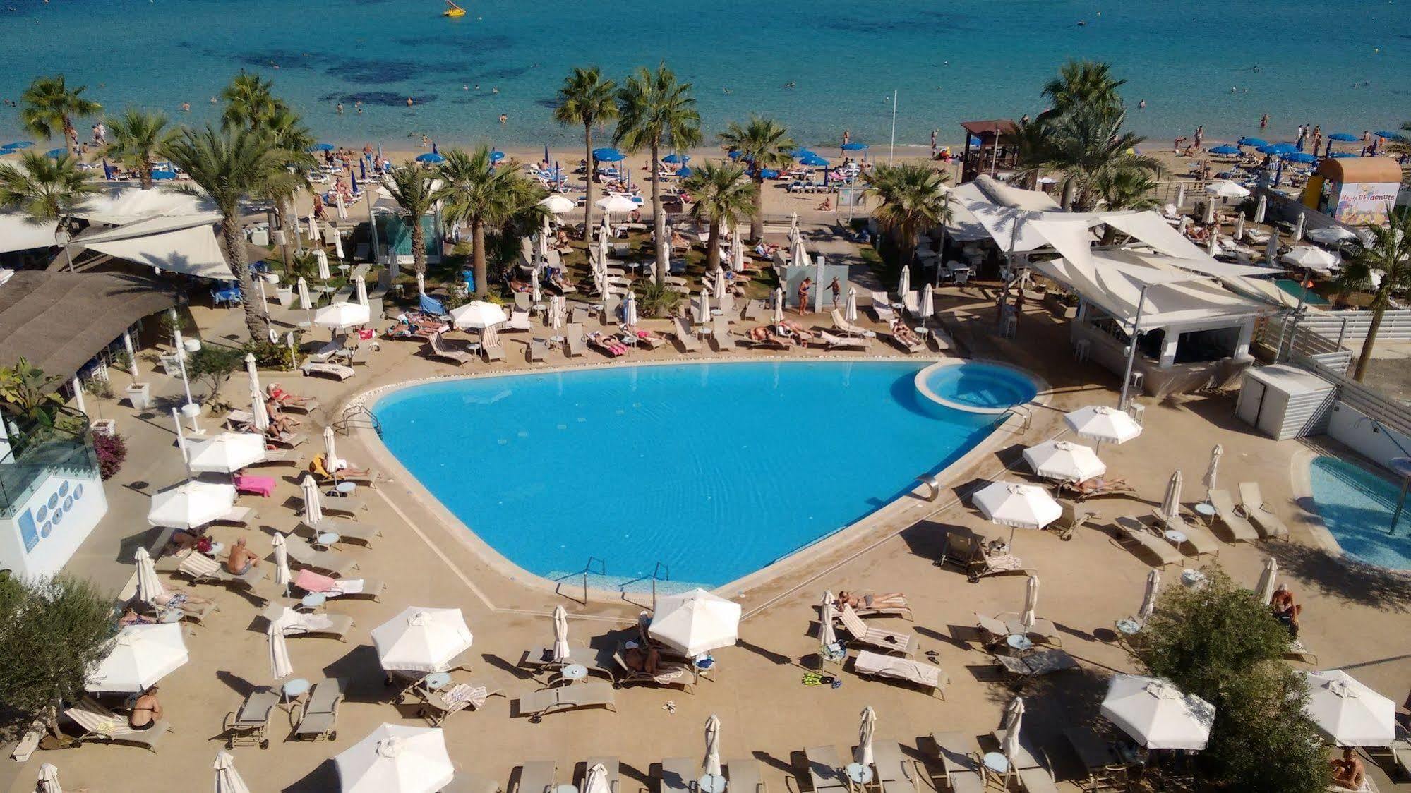 Hotel Vrissaki 4*