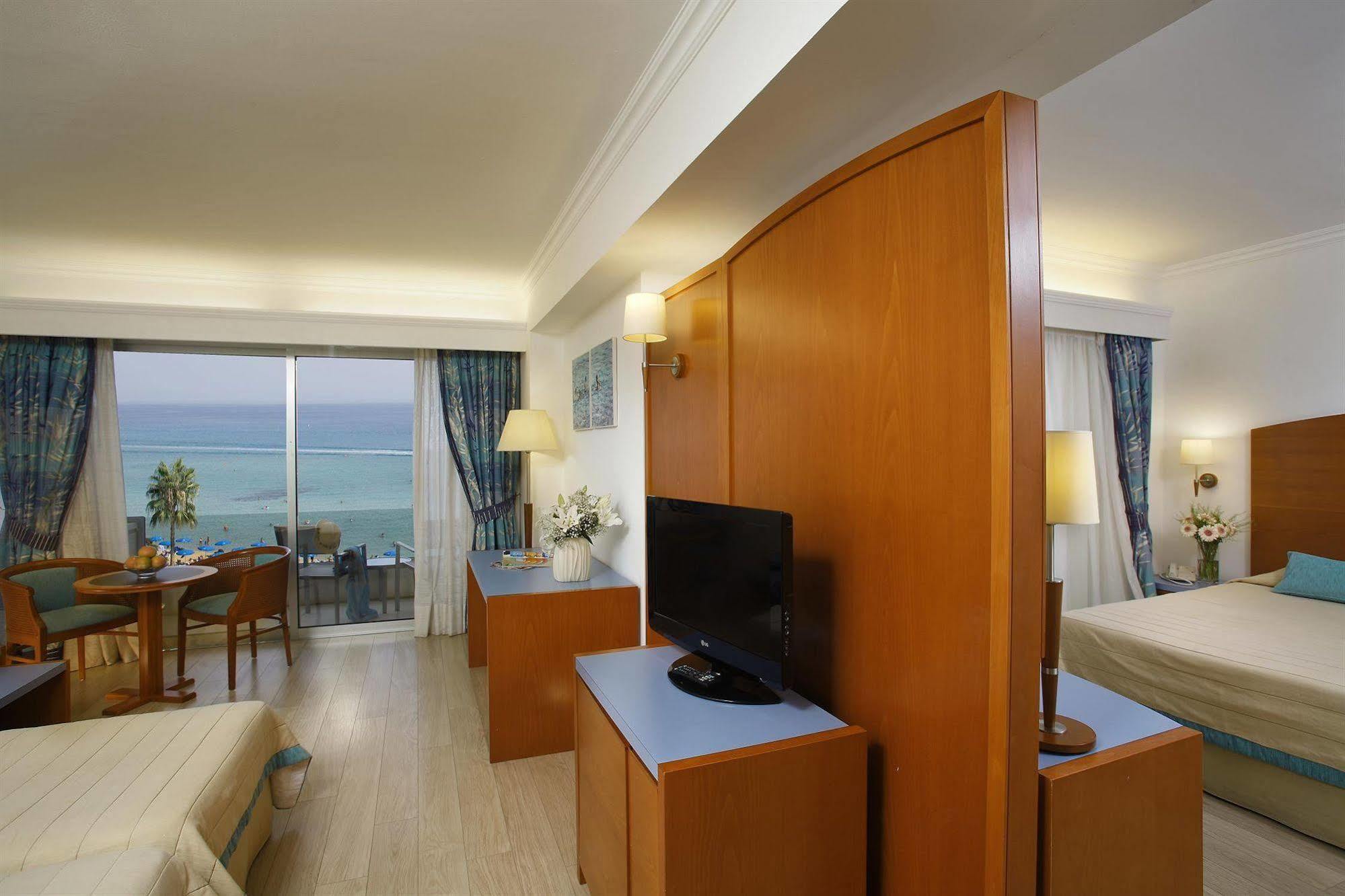 Sunrise Hotel 5*