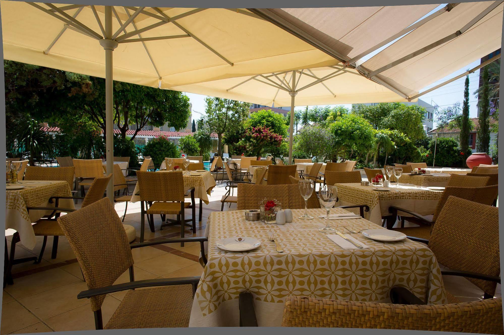 Curium Palace 4* Limasol