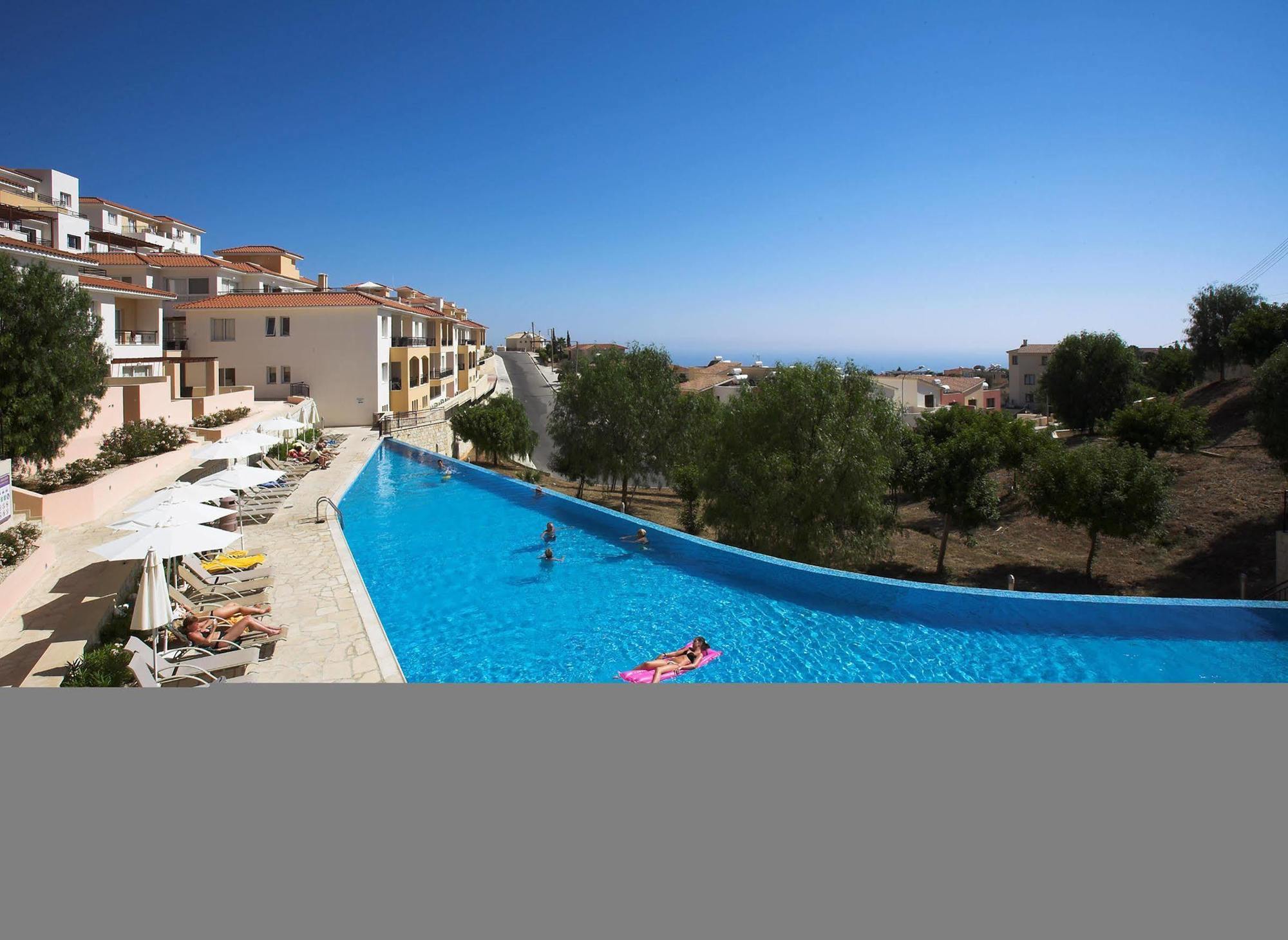 Club Coral View Aparthotel Peyia