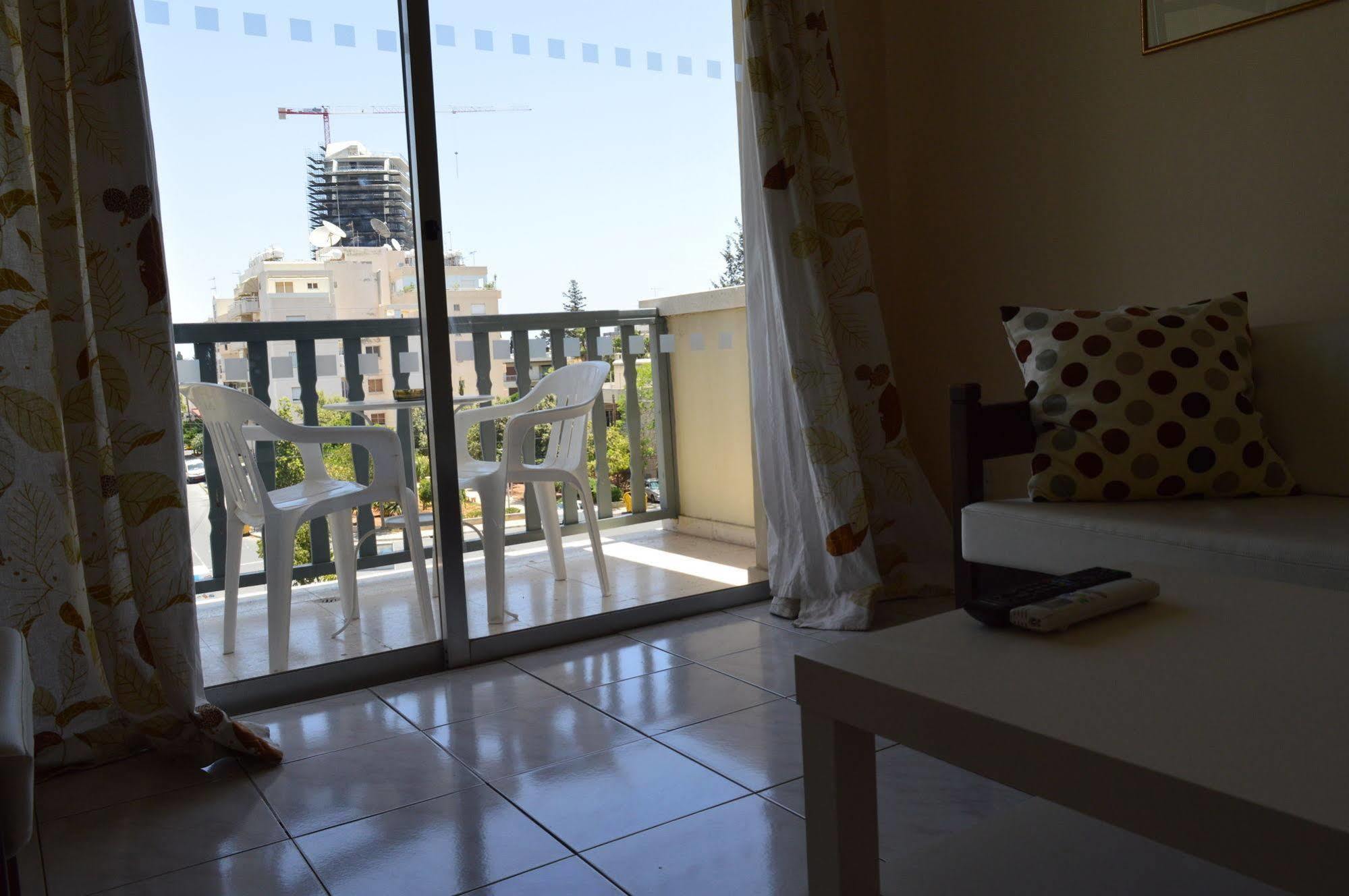 Lordos Apts 2*