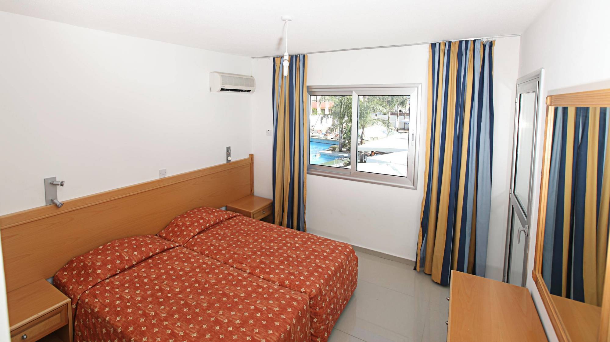 Tsokkos Holidays Aparthotel