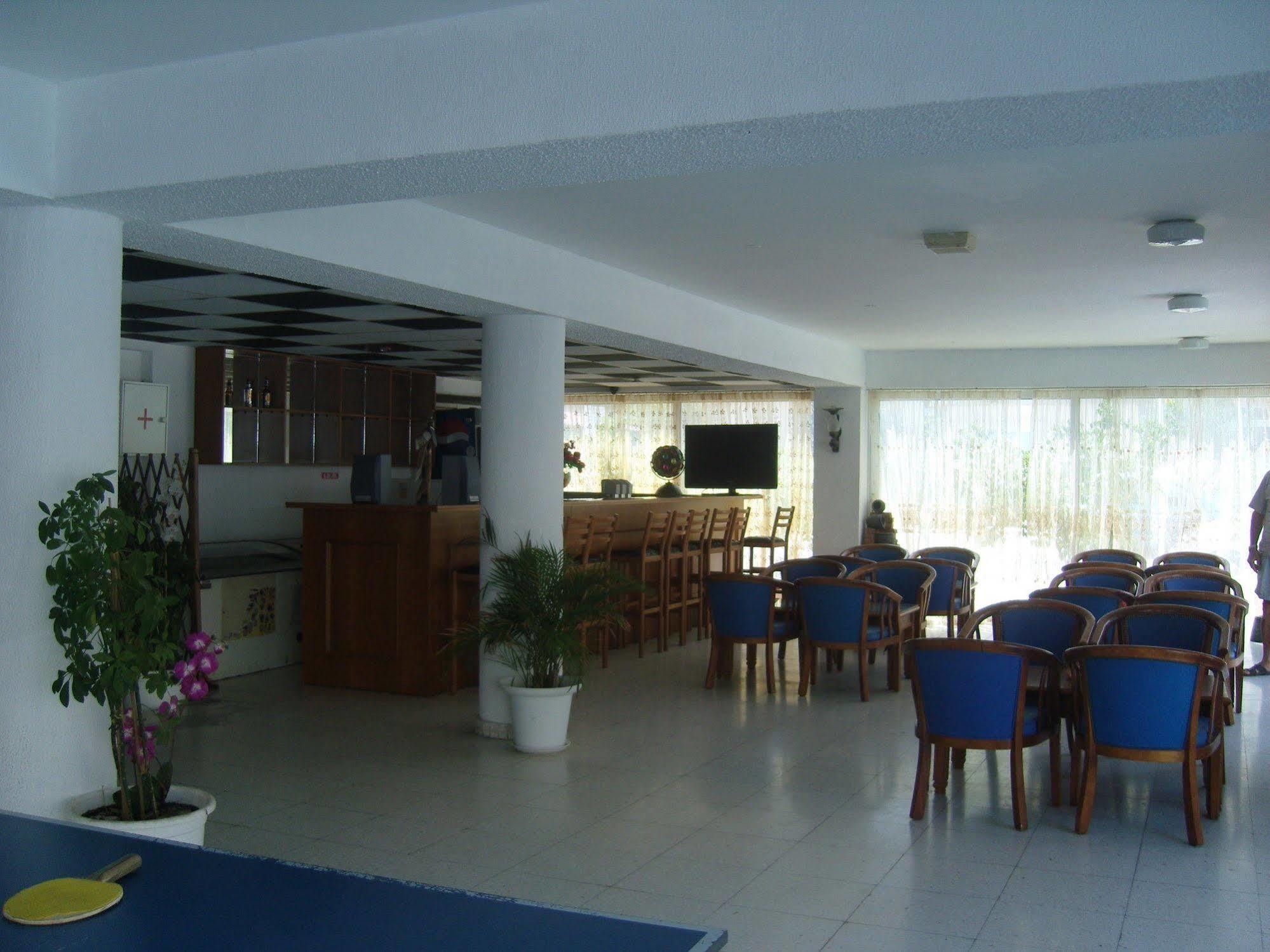 Best Western Plus Larco Hotel 2*