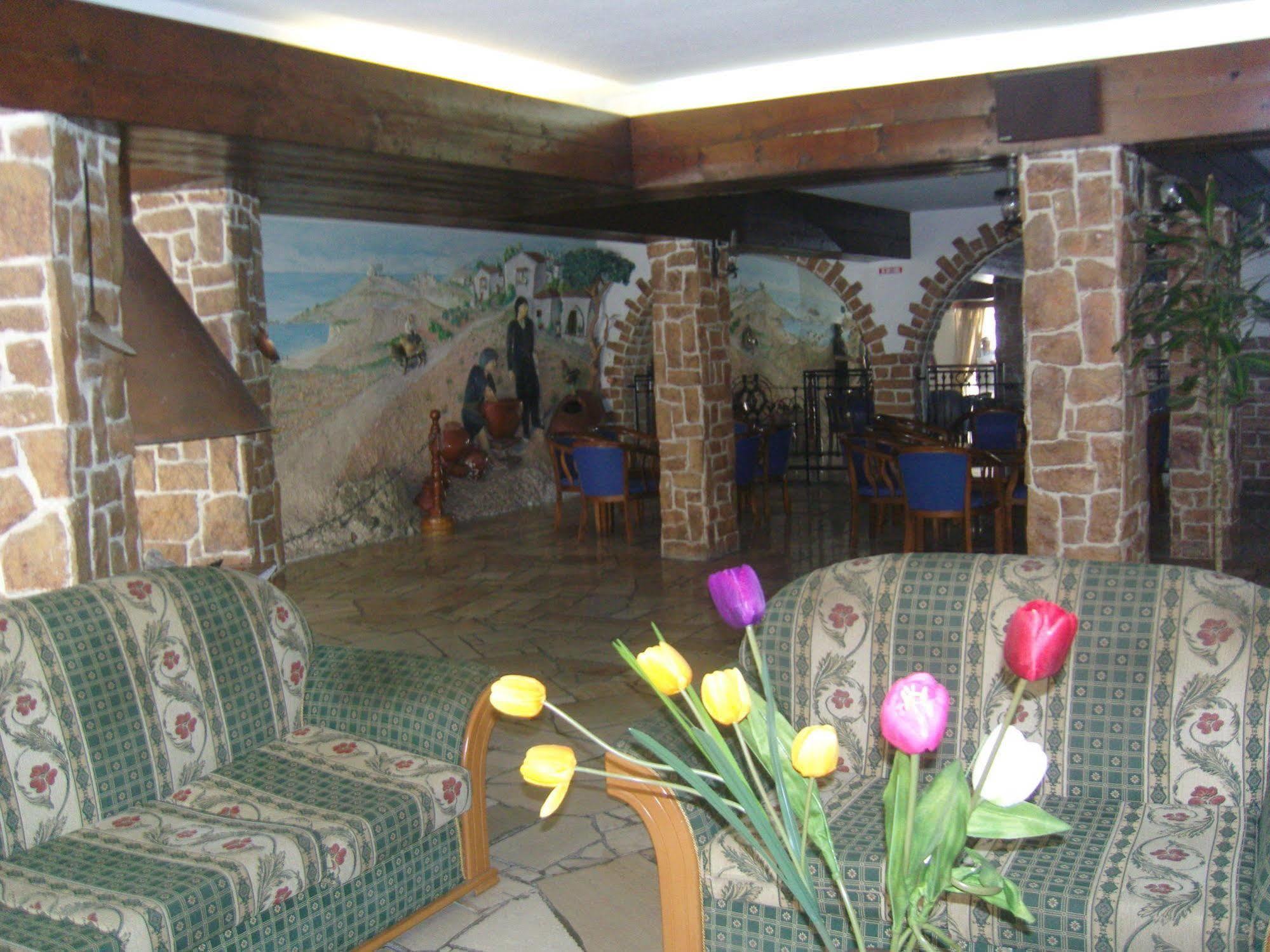 Best Western Plus Larco