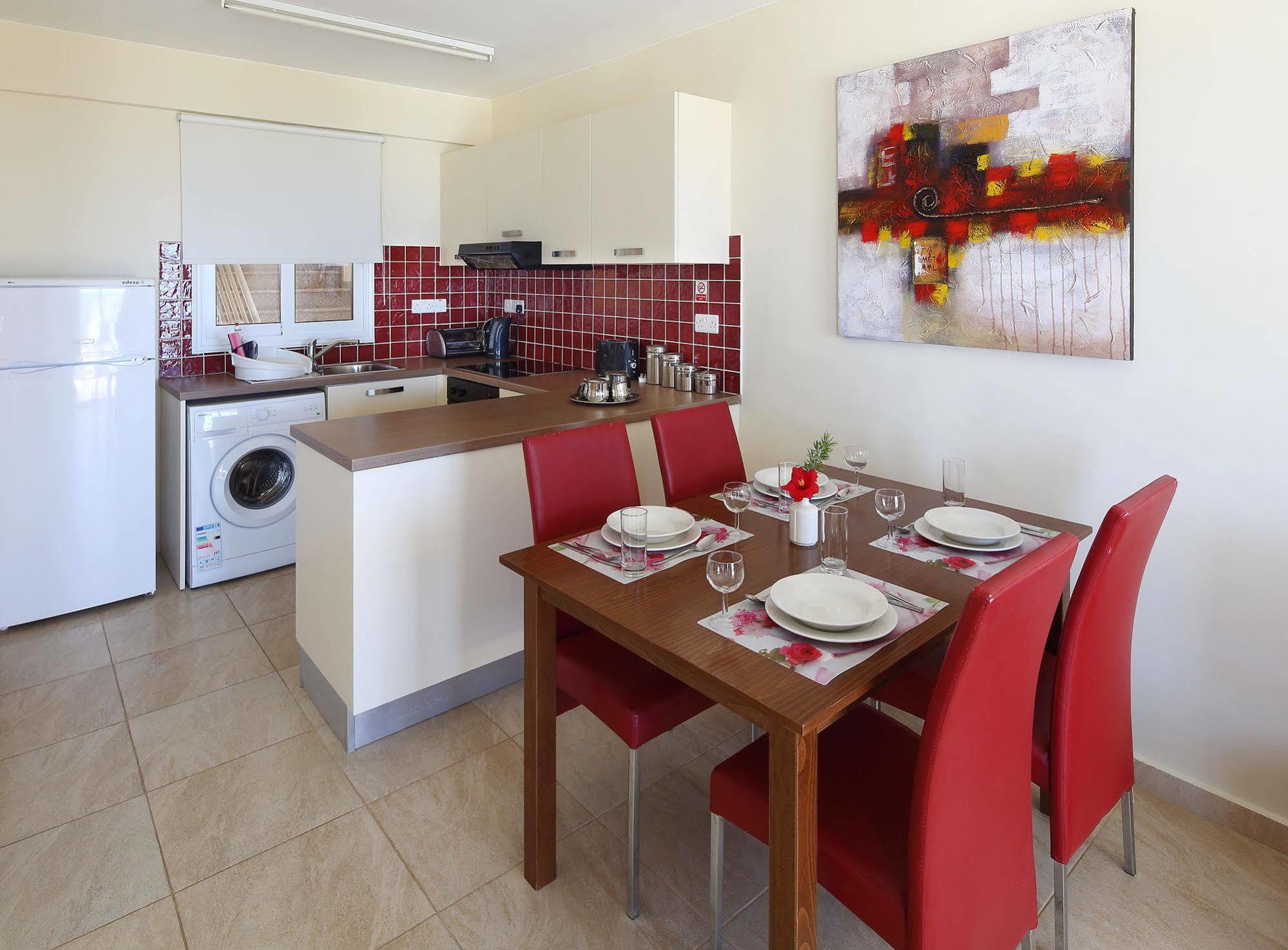 Aparthotel Club St. George (adults Only) Tremithousa