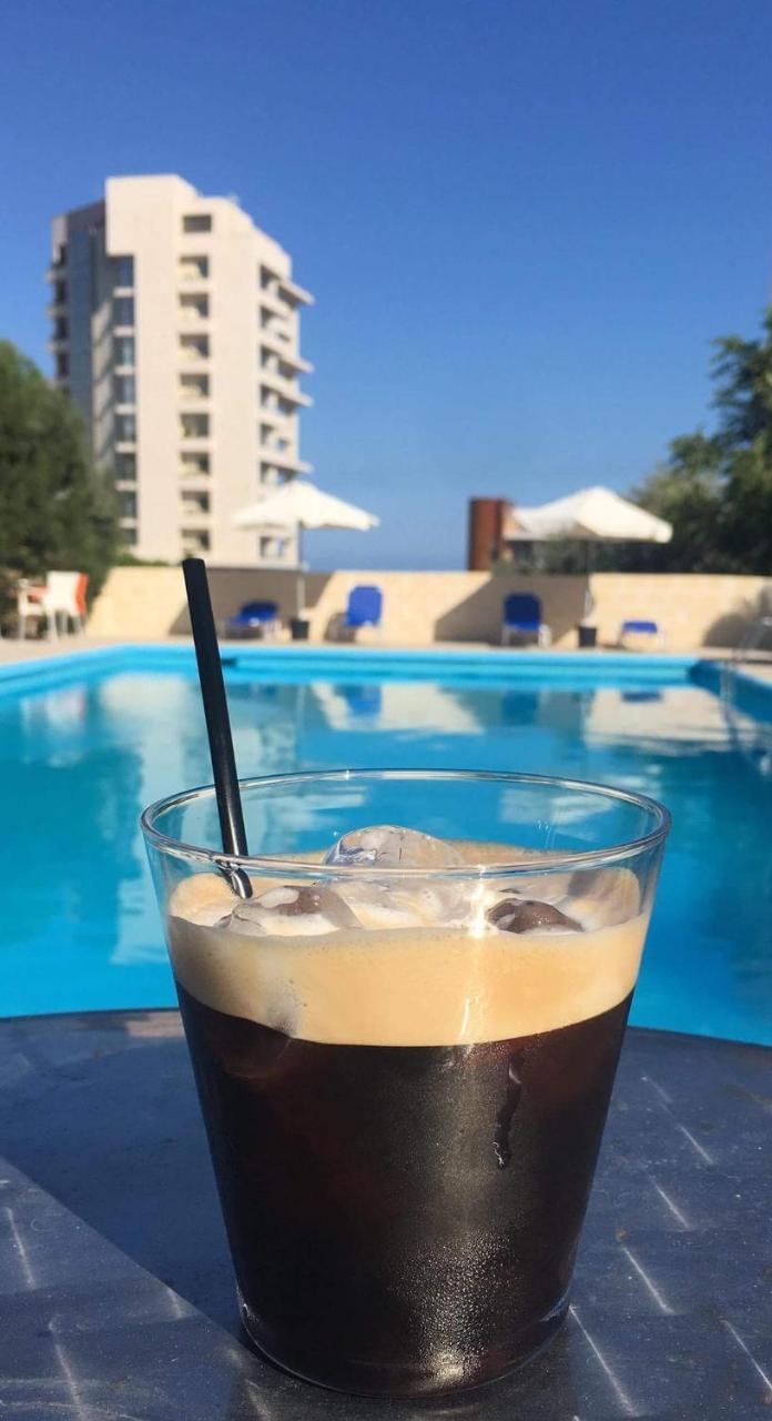 Polyxeni Aparthotel 3*