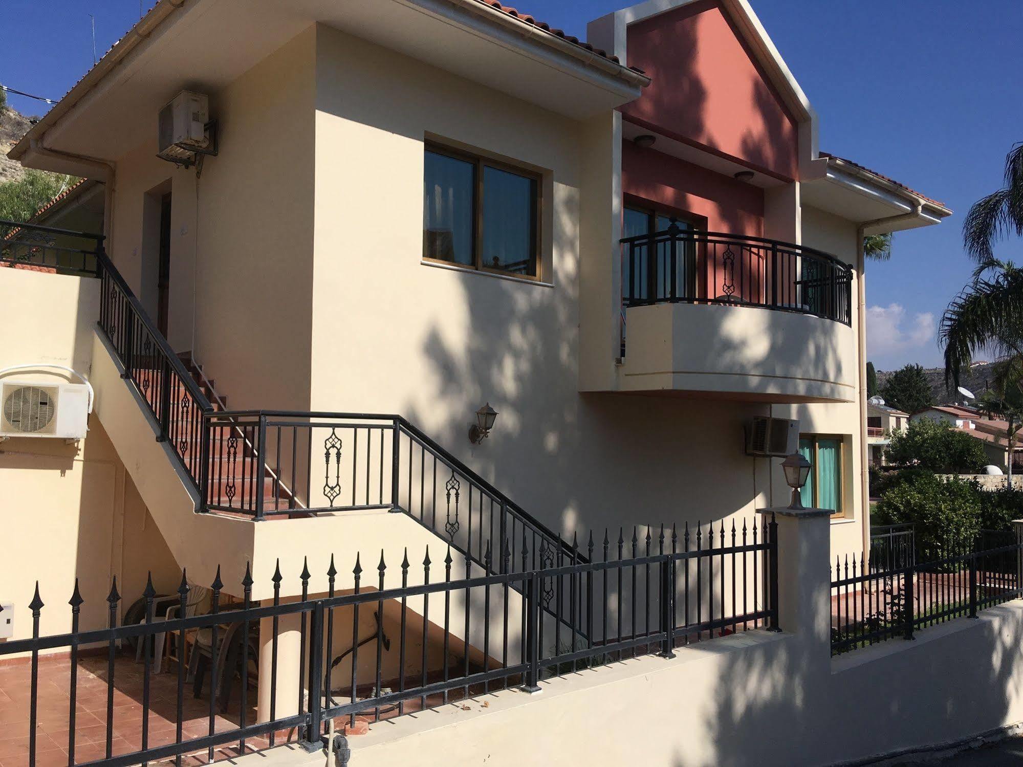 Aparthotel Kotzias Pissouri