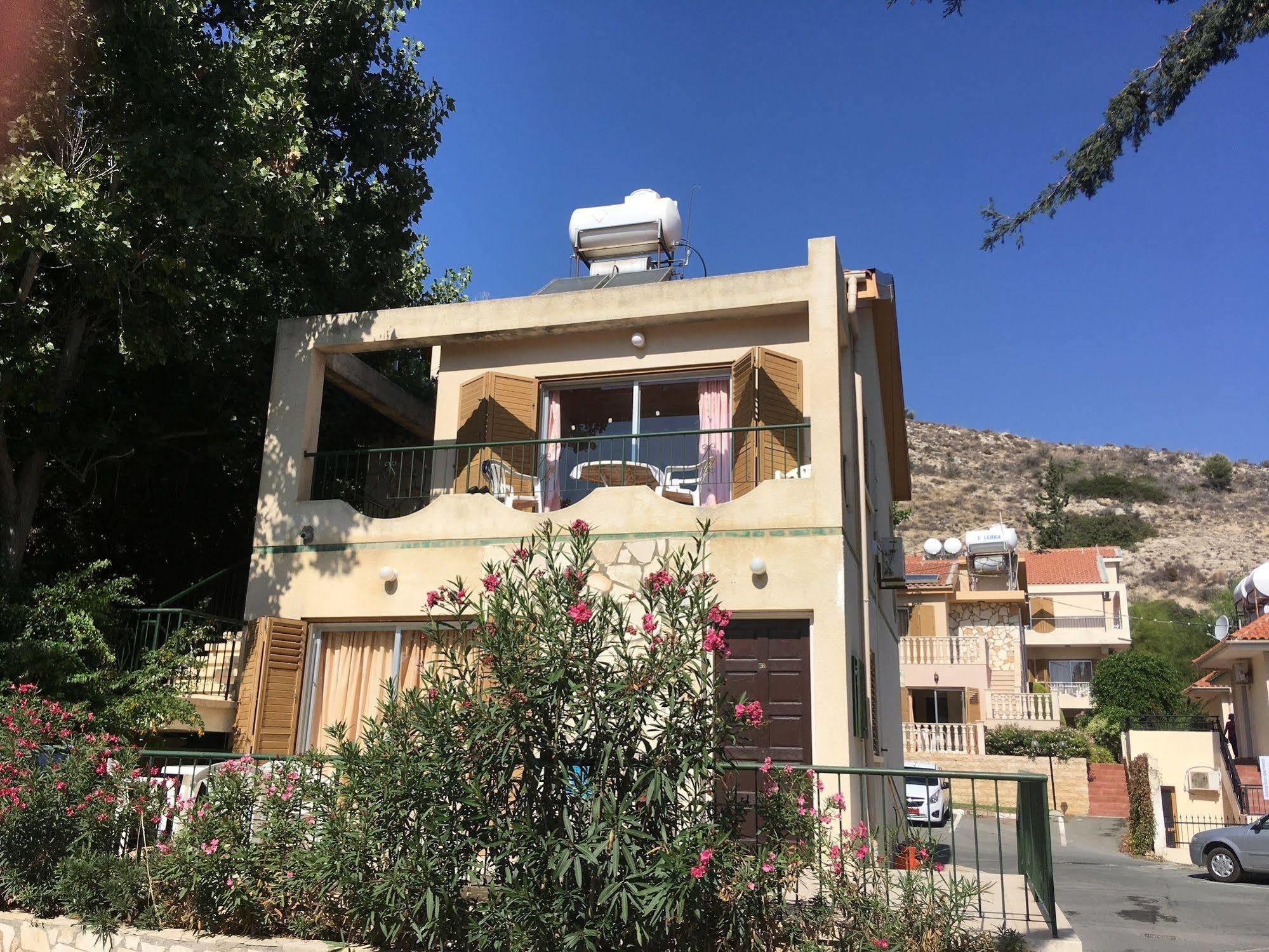 Kotzias Aparthotel Pissouri