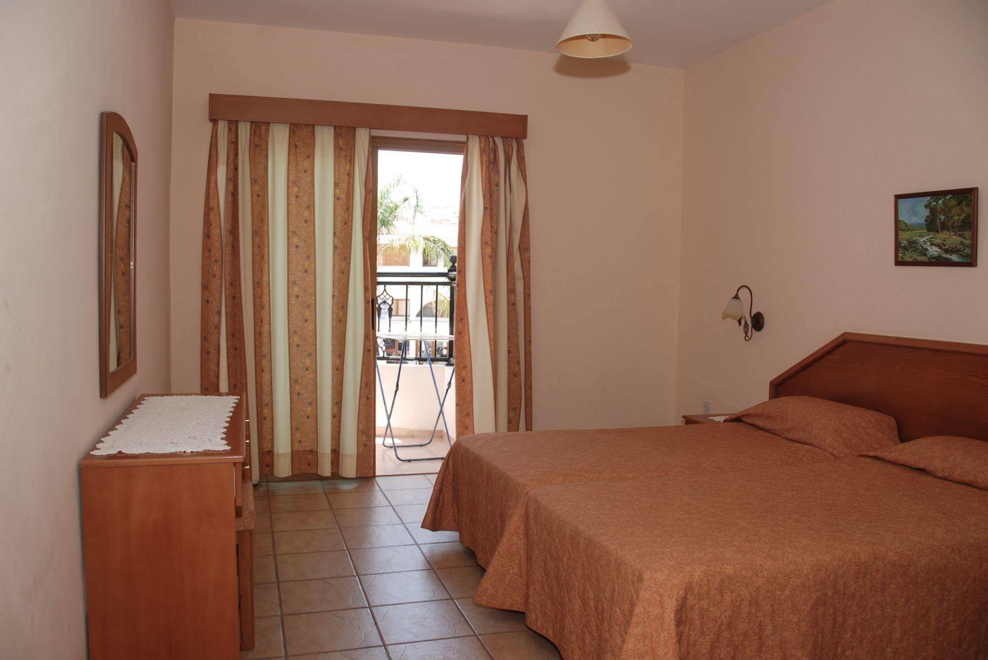 Aparthotel Kotzias