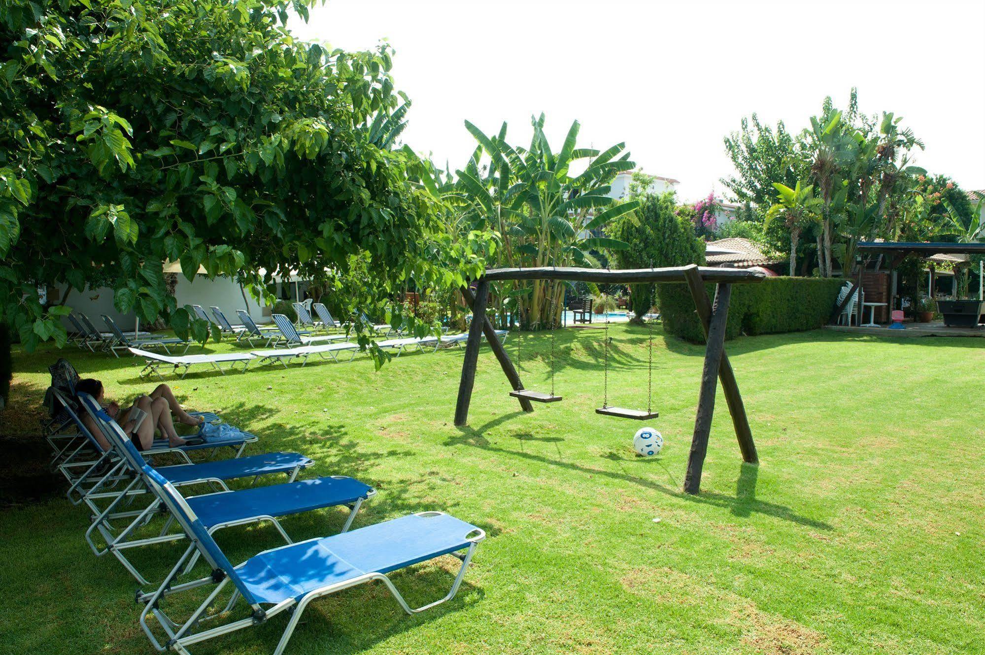 Bay View 3* Polis