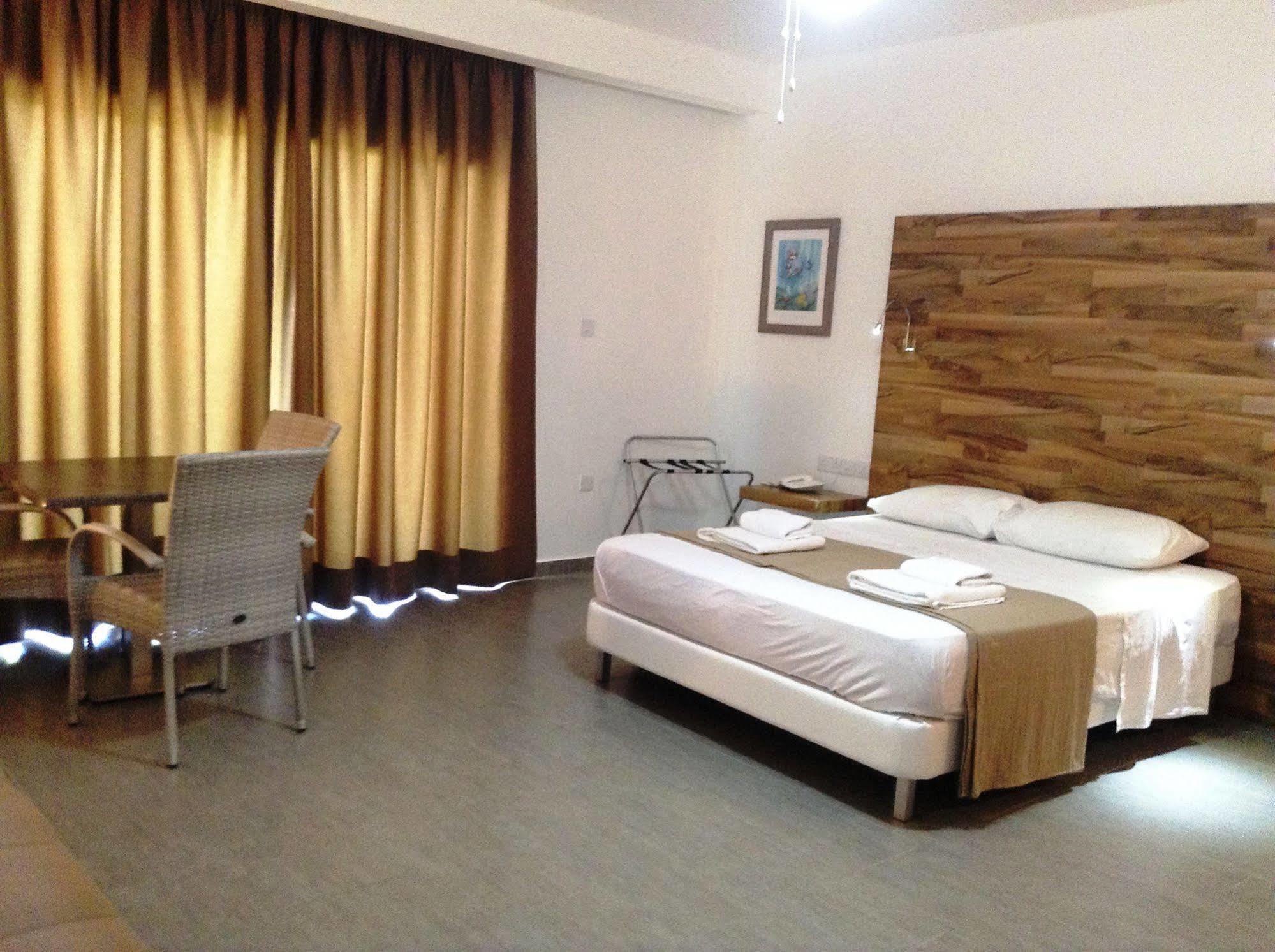 Aparthotel Bougainvillea