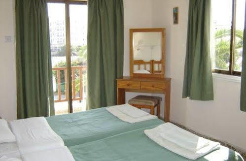 Aparthotel Maricosta Protaras