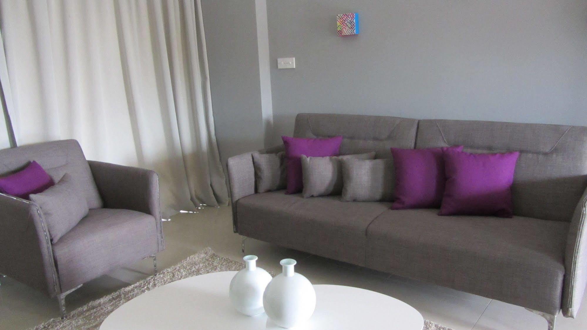 Bayview Gardens Apartment *